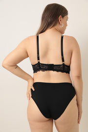 Dolgun Göğüsler İçin Destekli Takım - Siyah